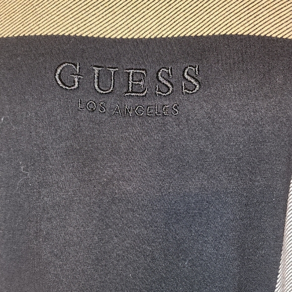 Guess Black and Gold Short Sleeve Tee Modern Design - Picture 8 of 9